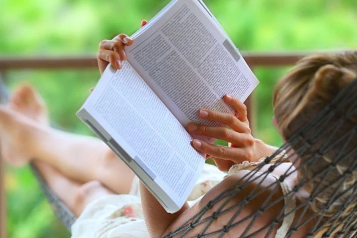 Achieving Work & Life Balance 1 Achieving Work & Life Balance