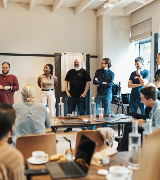 Leadership training for global teams, multicultural workplaces, and complex international environments.
